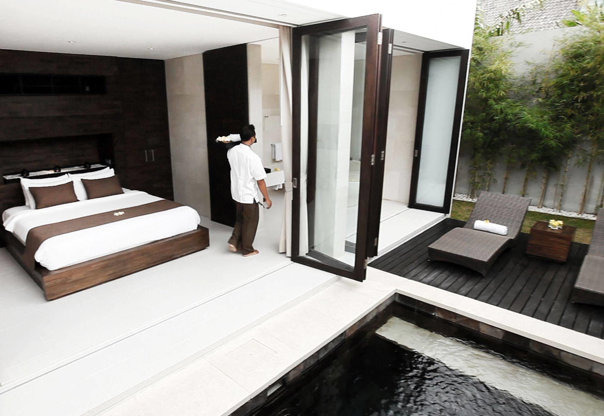 Equilibria Seminyak - Chse Certified Villa Exterior photo